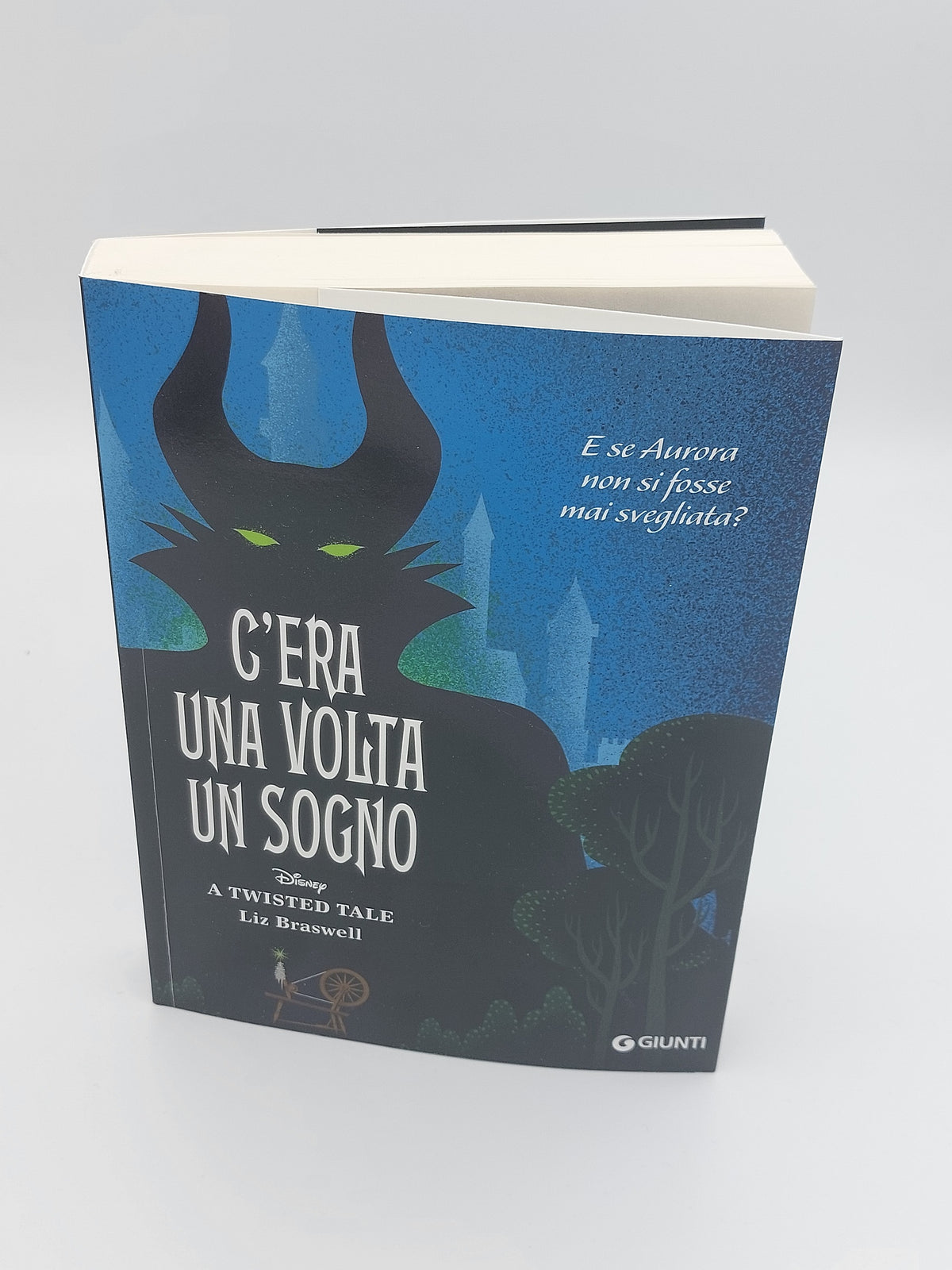 C'era una volta un sogno - Disney A twisted tale::E se Aurora non si fosse mai svegliata?
