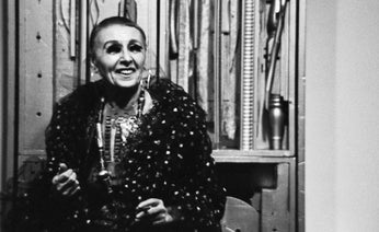 Femminile e femminista: la prima mostra di Louise Nevelson a Bologna