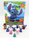 Stitch Maxi Box::Con 10 personaggi 3d, un libro e un maxi poster gioco