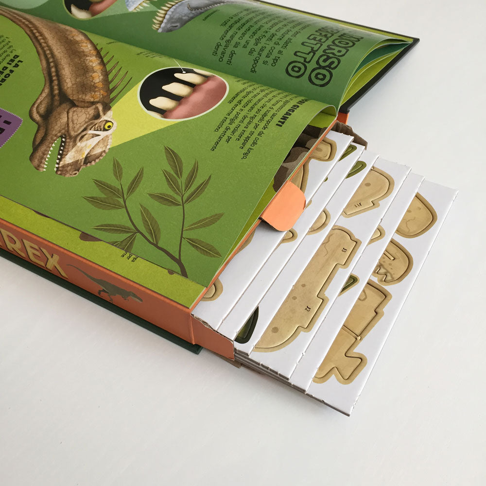 Costruisci il tuo T. rex e scopri il mondo dei dinosauri::Libro + modellino di 49 pezzi