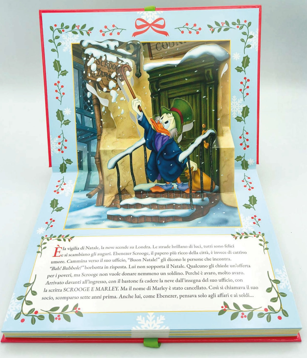 Canto di Natale di Topolino - Libro Pop-up::La storia in 3d