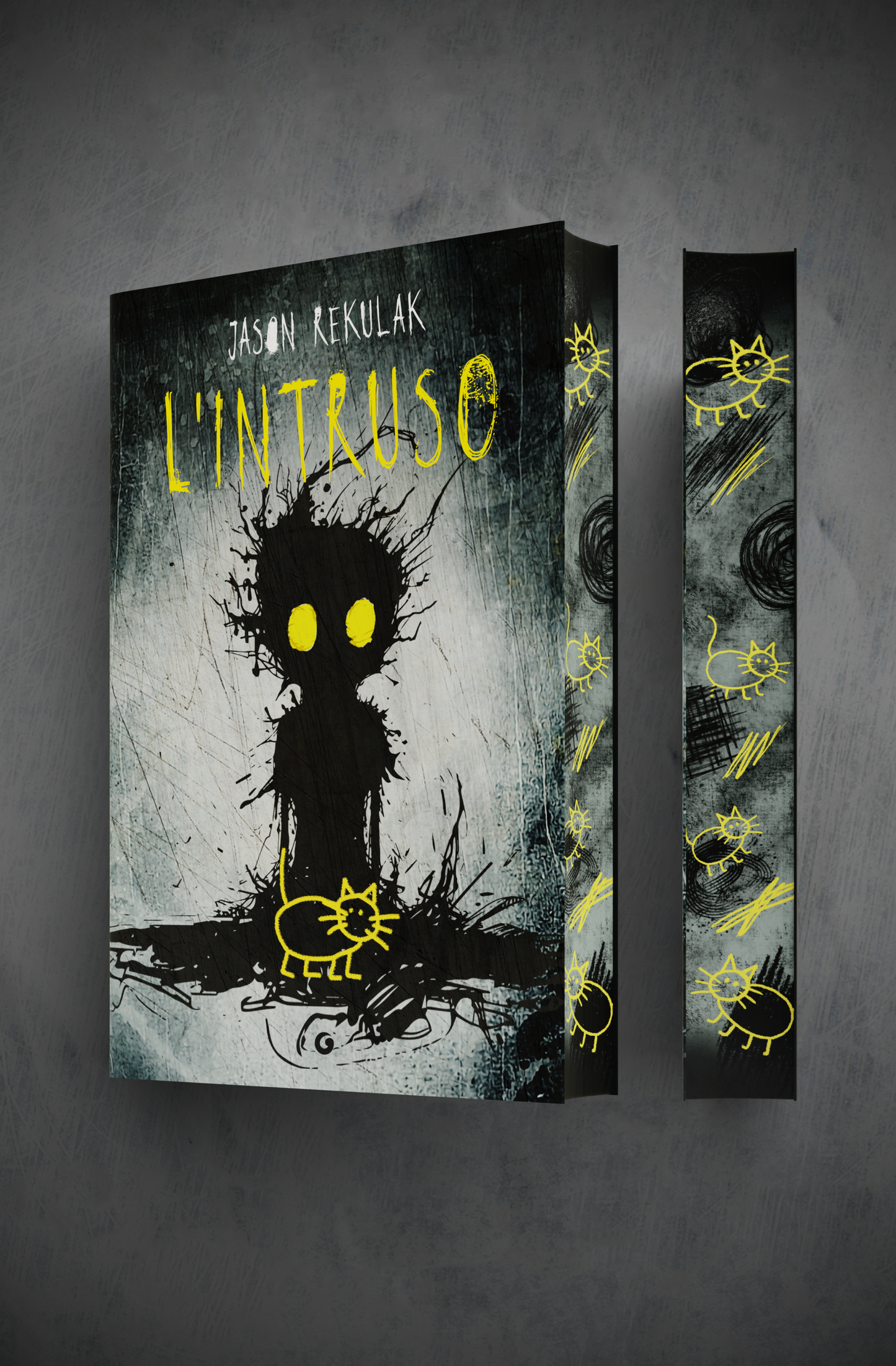 L'intruso | Custom Sprayed Edges