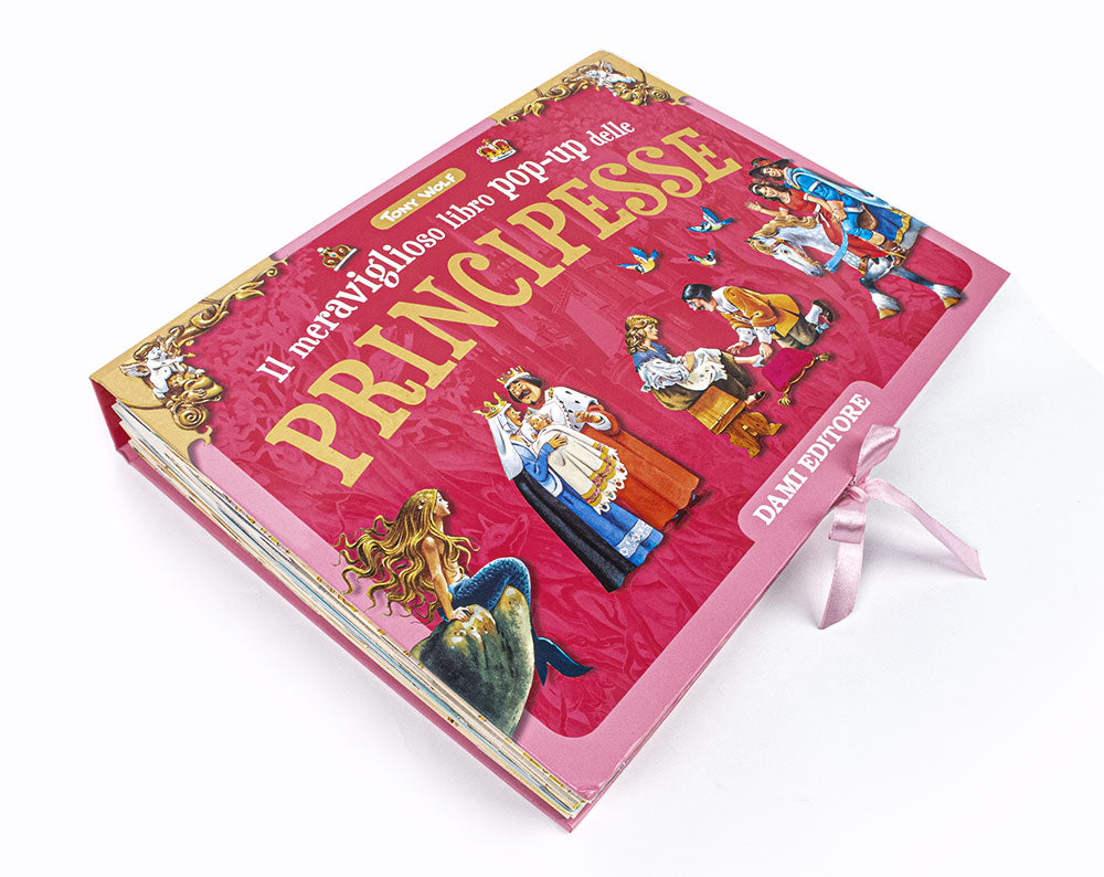 Il meraviglioso libro pop up delle Principesse