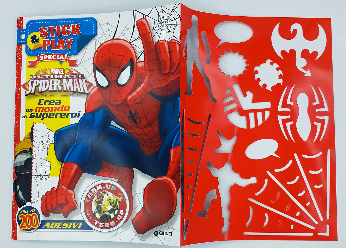 Stick&Play Special - Ultimate Spider-Man::Crea un mondo di supereroi - Più di 200 adesivi